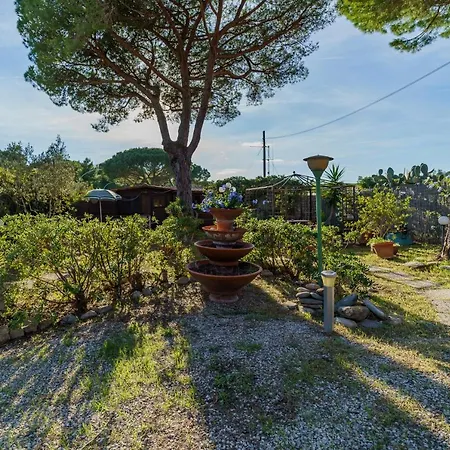 La Casetta Rossa Di Lido Capoliveri (Isola d'Elba)