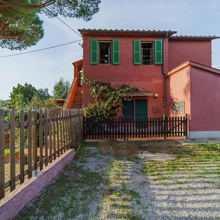 La Casetta Rossa Di Lido Capoliveri (Isola d'Elba)