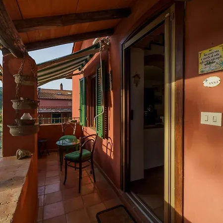 La Casetta Rossa Di Lido Apartamento *
