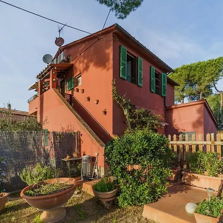La Casetta Rossa Di Lido Capoliveri (Isola d'Elba)